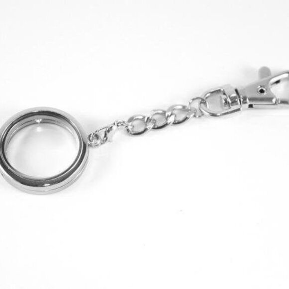 Keychain Floating Charm Locket - Picture 8 of 8
